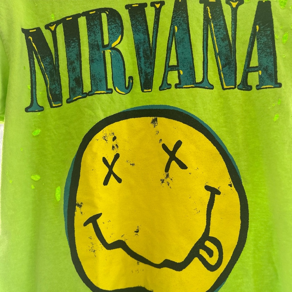 NIRVANA Distressed Graphic Tee - Picture 2 of 3